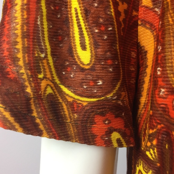 RETRO Short Sleeve Dress - Picture 4 of 7